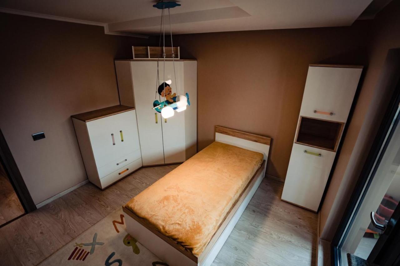 Apartmán Ddr House Oradea Exteriér fotografie